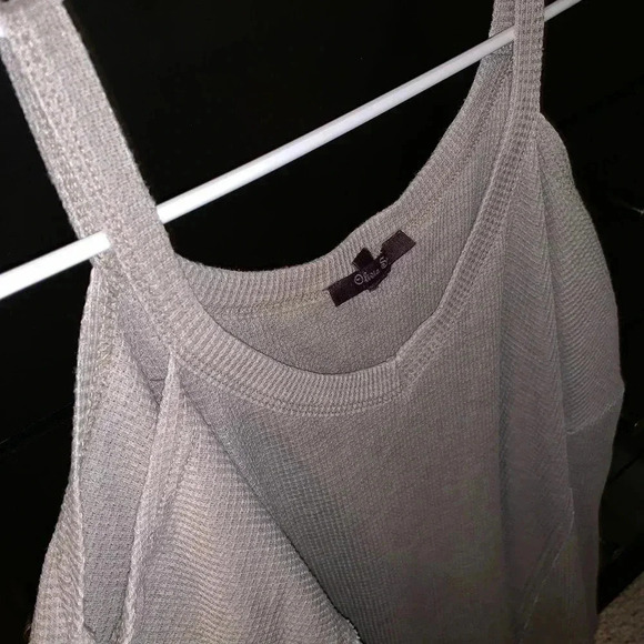 Long Sleeve Shoulder Cut Out Top - Picture 3 of 5